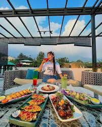 Aristella Cafe and Bar